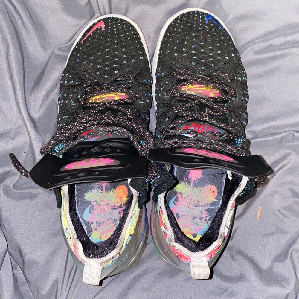 Mens lebron